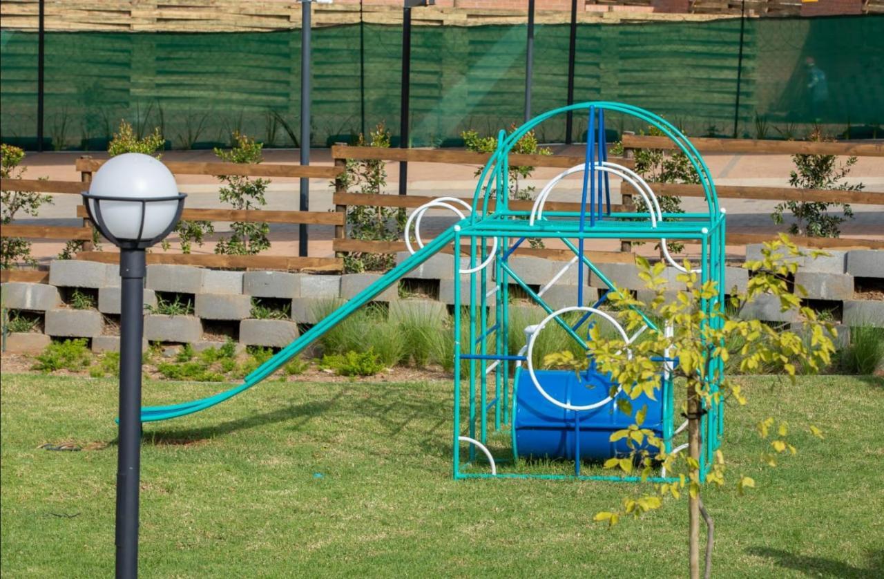 The Blyde Riverwalk Estate, Crystal Lagoon, Pretoria East Exterior photo